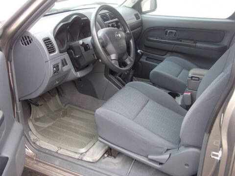2004 Nissan Frontier XE