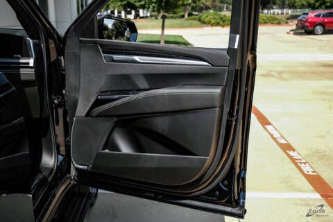 2025 Cadillac Escalade-V