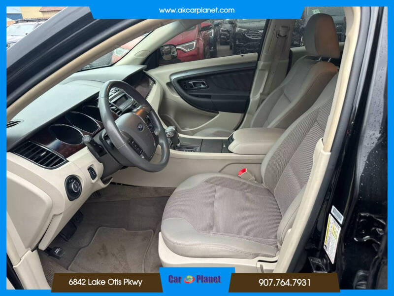 2011 Ford Taurus SEL