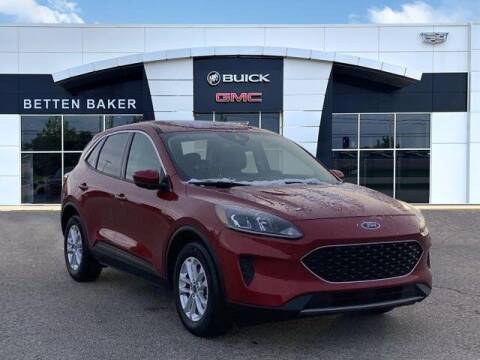 2020 Ford Escape for sale at Betten Baker Preowned Center in Twin Lake MI