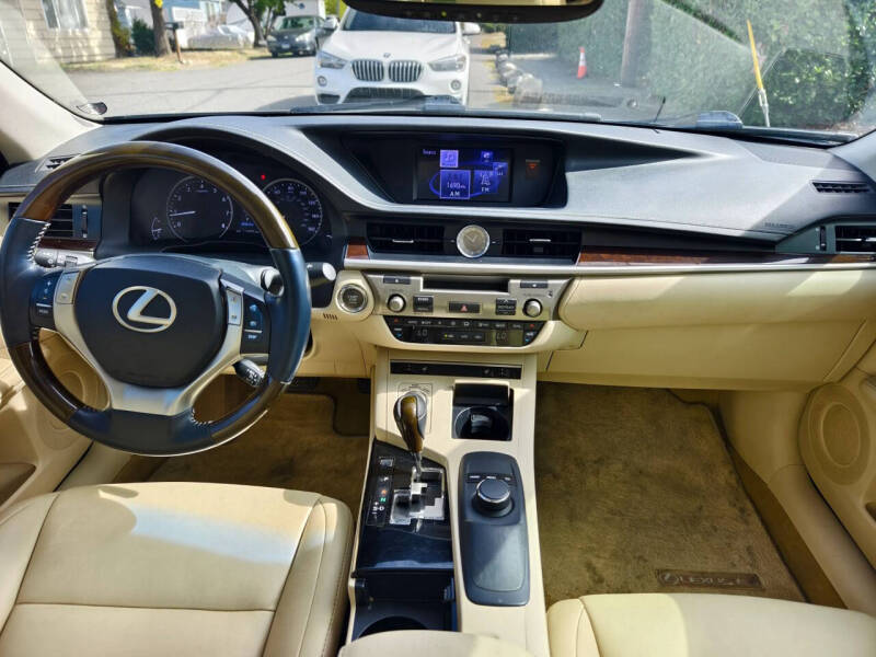 2013 Lexus ES 350
