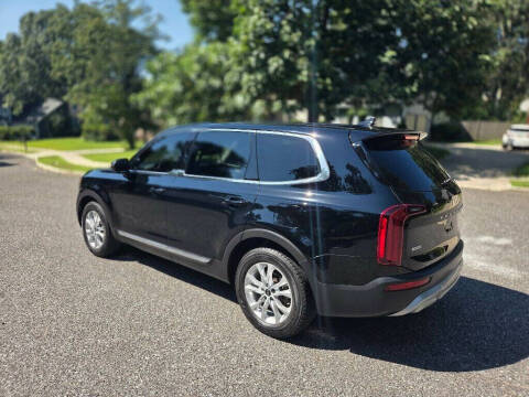 2022 Kia Telluride LX
