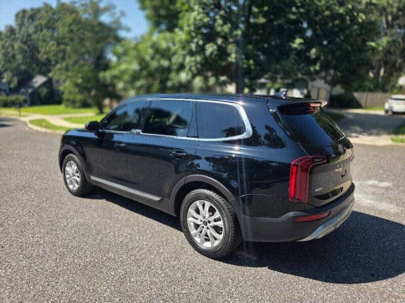 2022 Kia Telluride LX