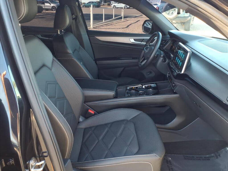 2024 Volkswagen Atlas Cross Sport SE