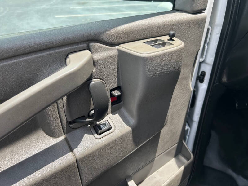 2019 Chevrolet Express 2500