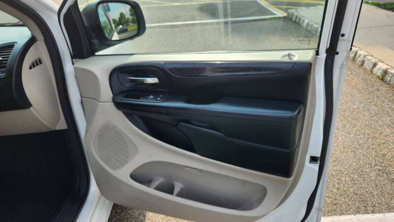 2019 Dodge Grand Caravan SE