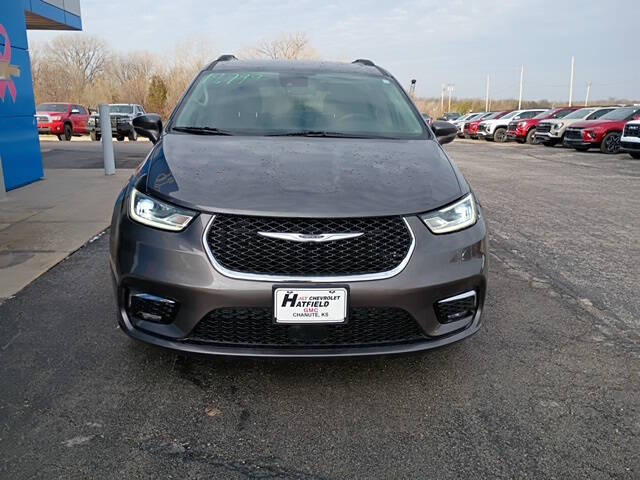 2022 Chrysler Pacifica Touring L