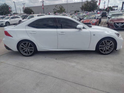 2019 Lexus IS 300