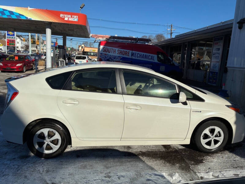 2012 Toyota Prius Five