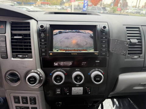 2012 Toyota Sequoia Platinum