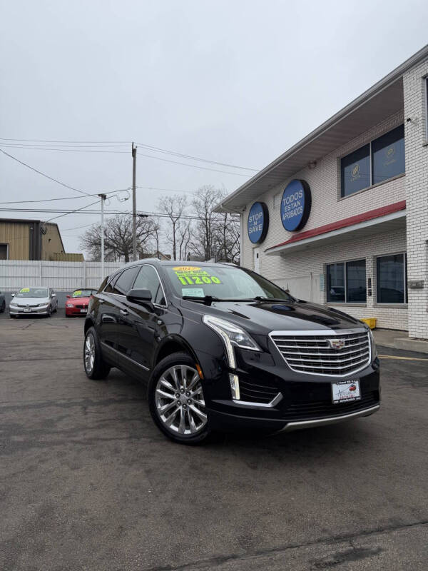 2017 Cadillac XT5 Platinum's photo
