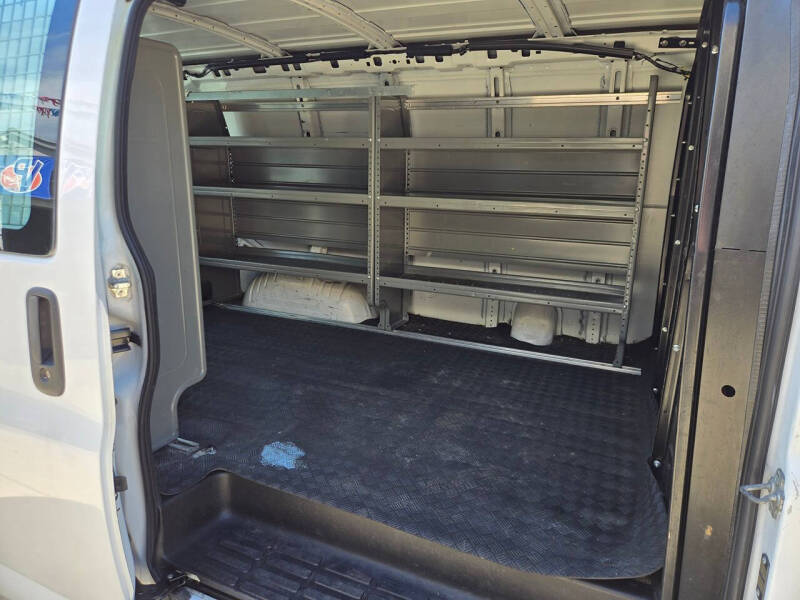 2019 GMC Savana 2500
