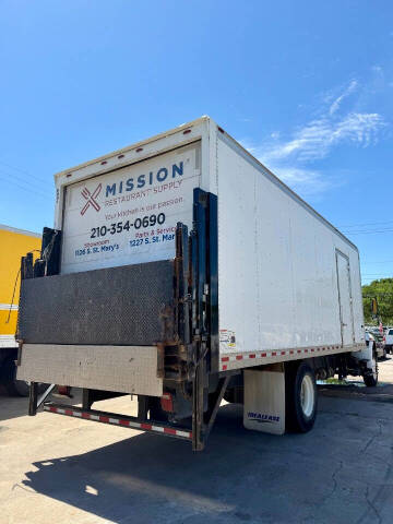 2018 International DuraStar 4300