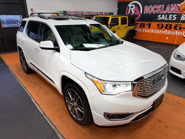 2017 GMC Acadia Denali