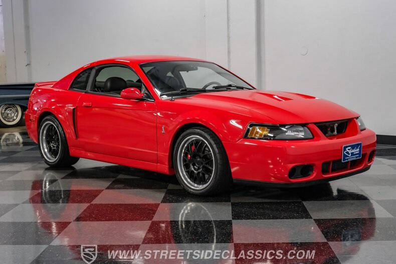 2004 Ford Mustang SVT Cobra