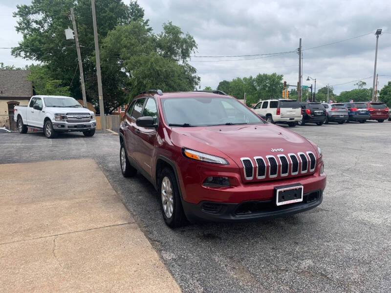 2017 Jeep Cherokee Sport