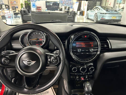 2015 MINI Hardtop 4 Door Cooper