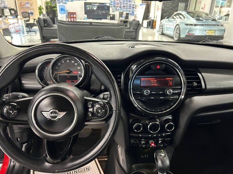 2015 MINI Hardtop 4 Door Cooper