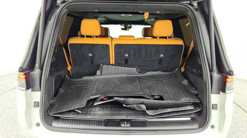 2023 Jeep Grand Wagoneer Series III