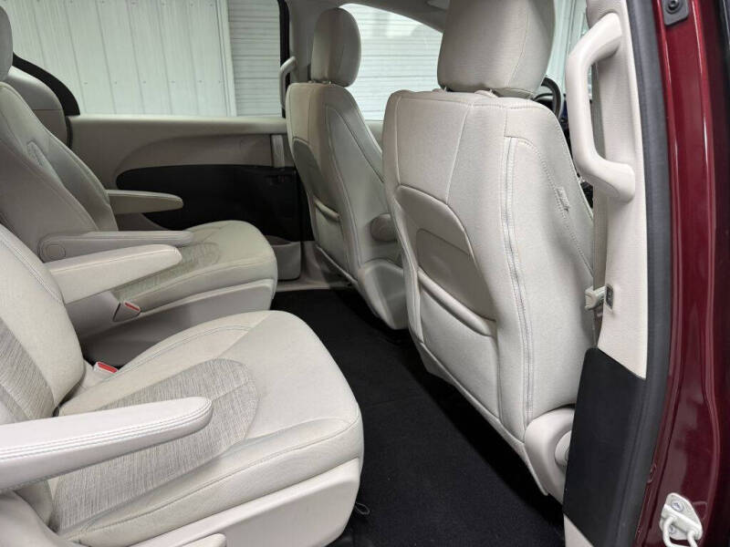 2018 Chrysler Pacifica Hybrid Touring Plus