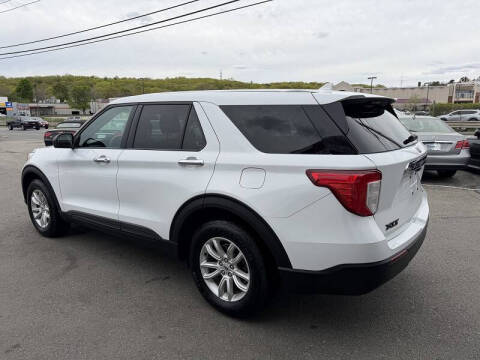 2020 Ford Explorer