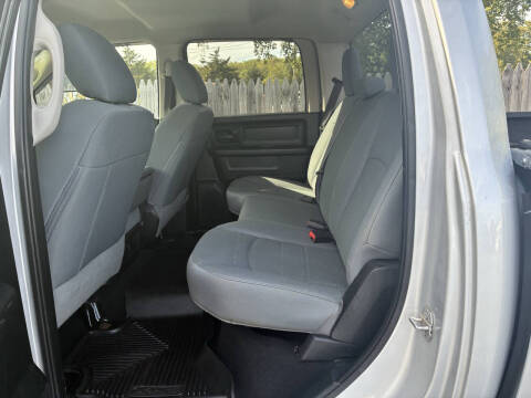 2018 RAM 1500 Express