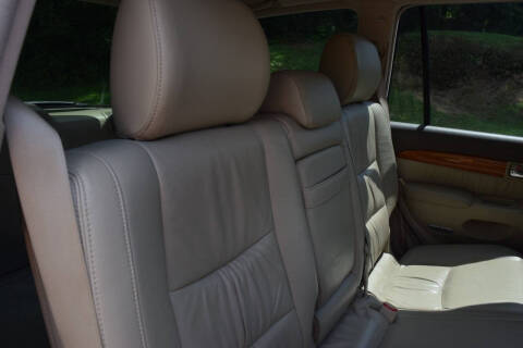 2004 Lexus GX 470