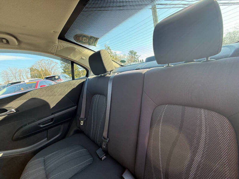 2015 Chevrolet Sonic LT Auto