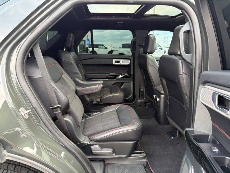 2023 Ford Explorer ST-Line