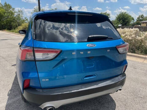 2020 Ford Escape SE
