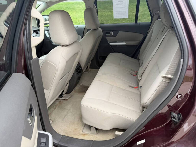 2011 Ford Edge SE