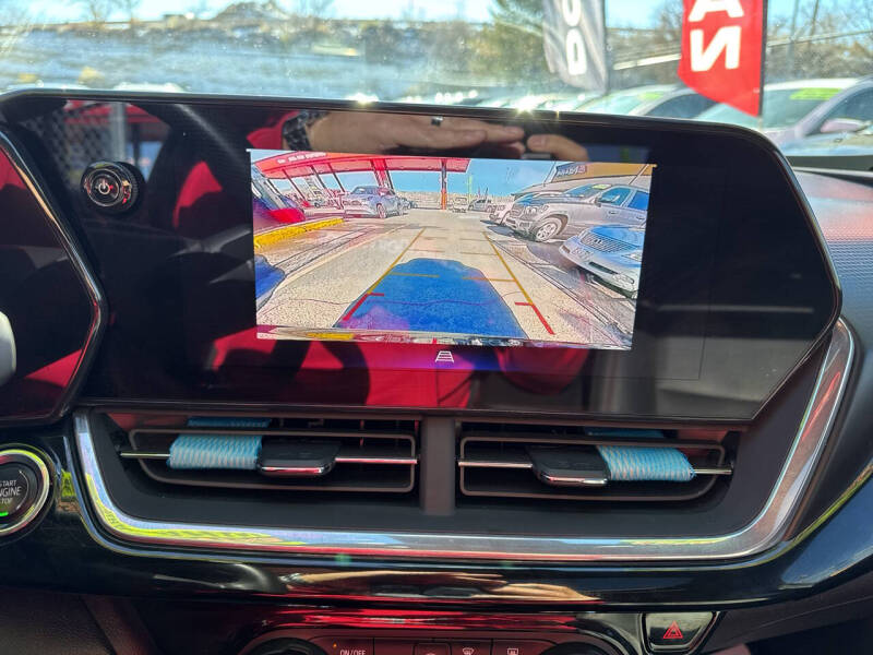 2024 Chevrolet Trax RS