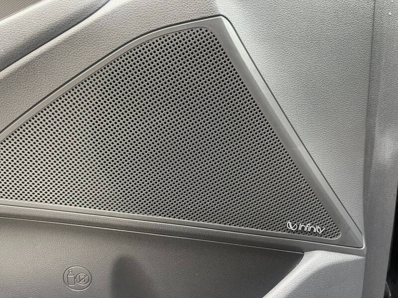 2017 Hyundai Ioniq Hybrid Limited