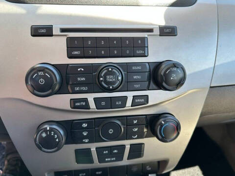 2009 Ford Focus SES