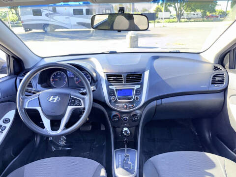 2014 Hyundai Accent GS