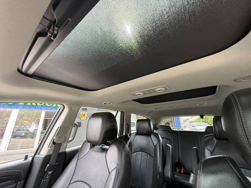 2017 Buick Enclave Leather