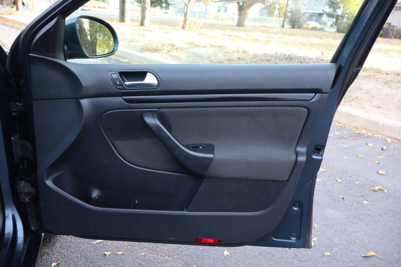 2010 Volkswagen Jetta SportWagen S PZEV