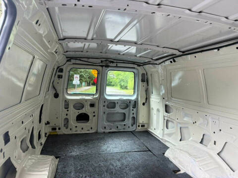 2010 Ford E-Series E-150