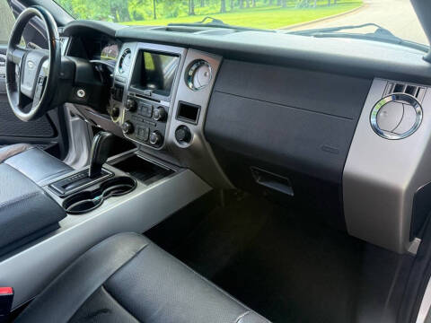 2017 Ford Expedition XLT