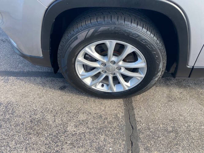 2020 Jeep Cherokee Latitude