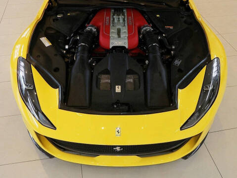 2021 Ferrari 812 GTS