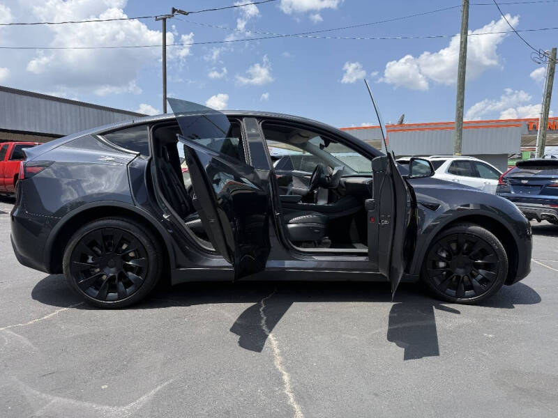2024 Tesla Model Y Long Range