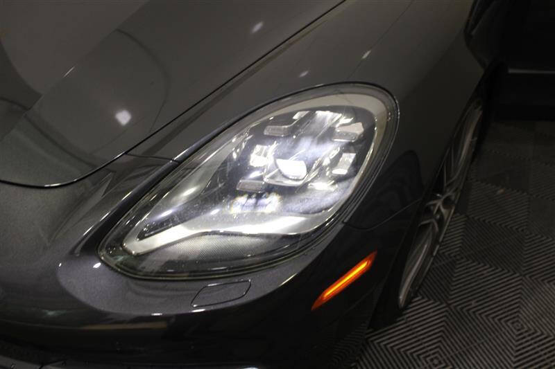 2018 Porsche Panamera