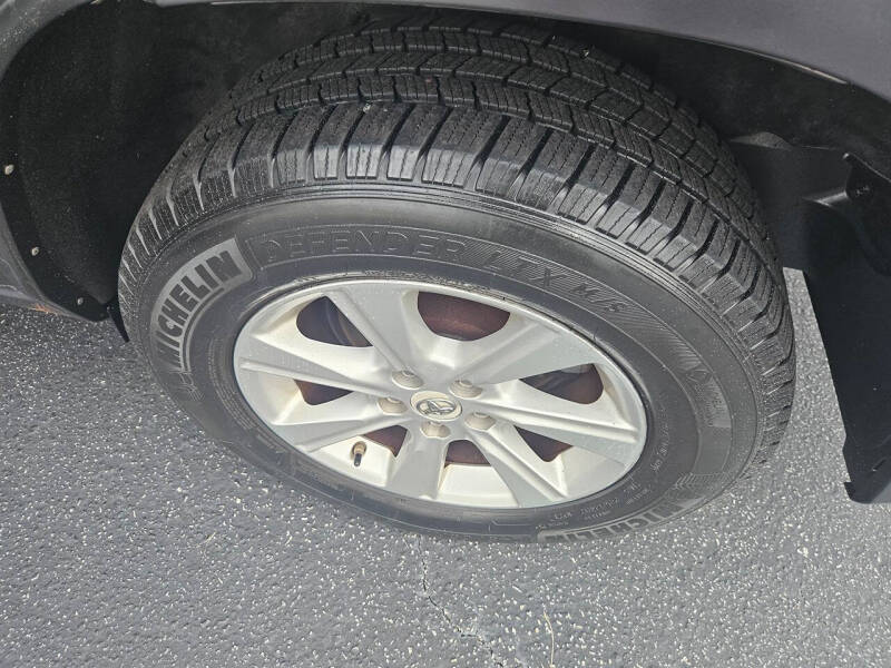 2011 Toyota Highlander SE