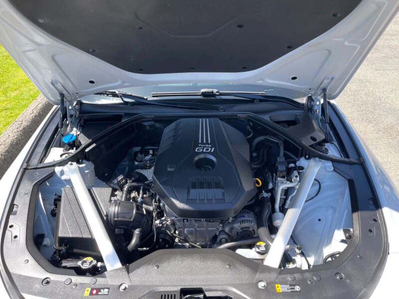 2022 Genesis G70