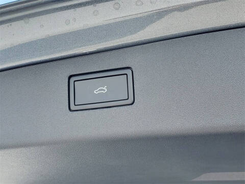 2026 Volkswagen Tiguan SE R-Line Black 4Motion