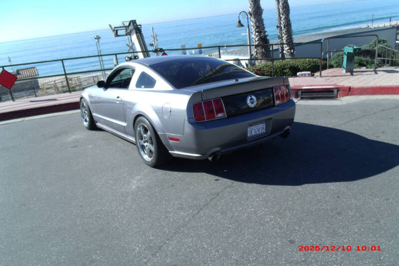 2007 Ford Mustang GT Deluxe