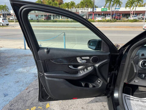 2017 Mercedes-Benz GLC GLC 300