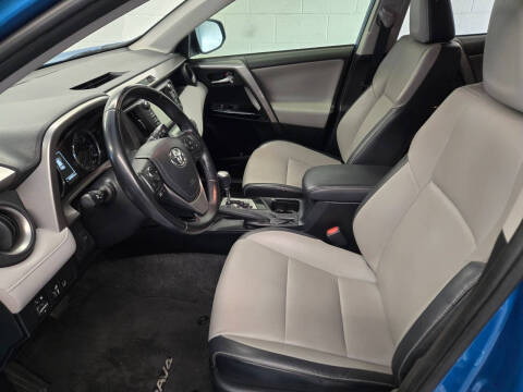 2017 Toyota RAV4 Hybrid Limited