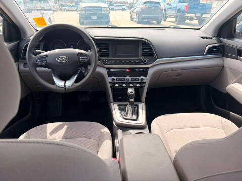 2020 Hyundai Elantra